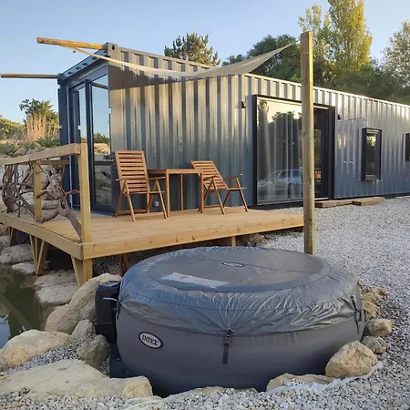 Poucopico Luxussátor